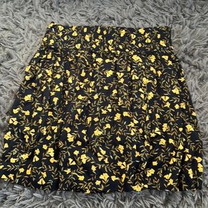 Skirt, with shorts sewed in